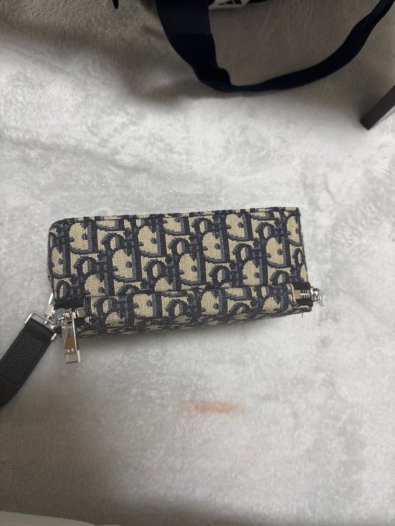 ディオール  （ブランドバッグ）の商品画像 - 査定依頼日：2025年10月27日 - 最高査定価格：100,000円