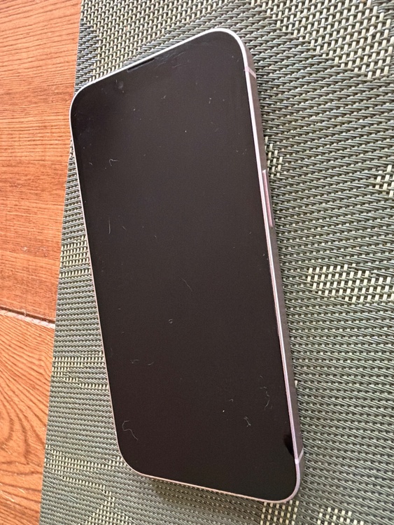 iPhone iPhone 13 128GB Softbank（スマホ）の商品画像 - 査定依頼日：2026年6月15日 - 最高査定価格：36,500円