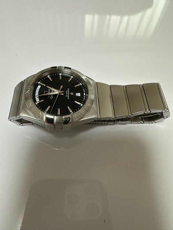 オメガ コンステーション （高級時計）の商品画像 - 査定依頼日：2026年4月15日 - 最高査定価格：390,000円