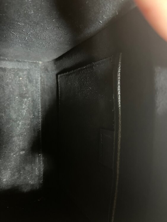 セリーヌ  （ブランドバッグ）の商品画像 - 査定依頼日：2024年12月16日 - 最高査定価格：100,000円