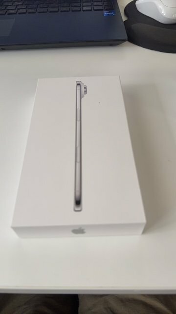 iPhone iPhone Air 512GB SIMフリー（スマホ）の商品画像 - 査定依頼日：2026年9月14日 - 最高査定価格：136,000円