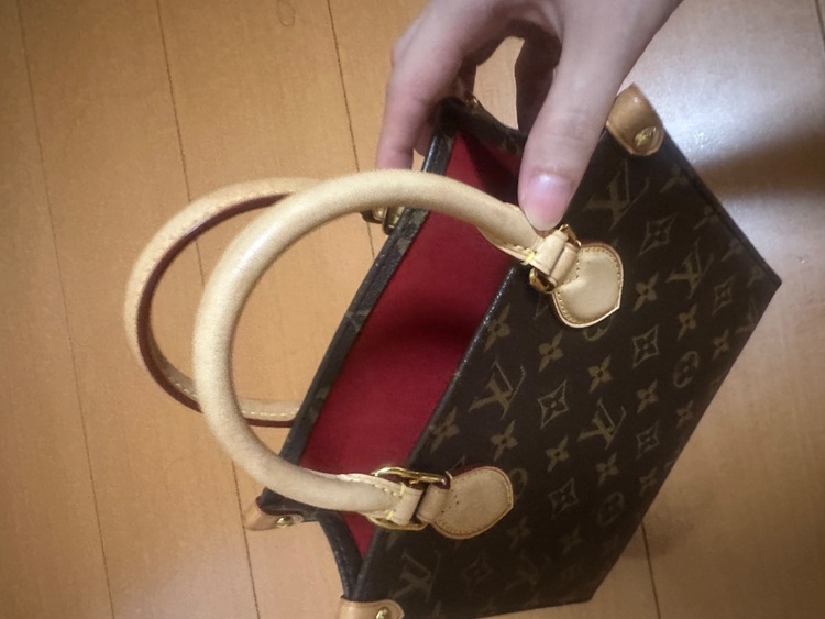 ルイヴィトン モノグラム （ブランドバッグ）の商品画像 - 査定依頼日：2025年9月16日 - 最高査定価格：210,000円