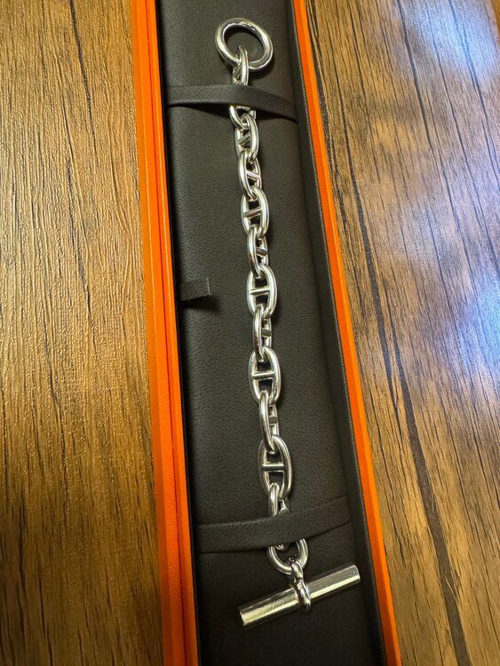 エルメス　シェーヌダンクルGM 12コマ（金・貴金属）の商品画像 - 査定依頼日：2025年2月2日 - 最高査定価格：220,000円