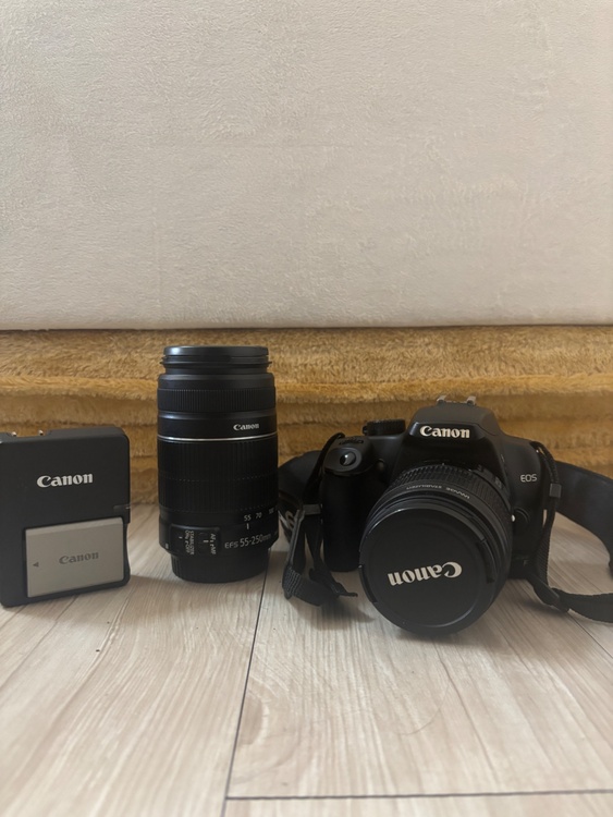 kiss f（カメラ）の商品画像 - 査定依頼日：2025年12月9日 - 最高査定価格：2,000円