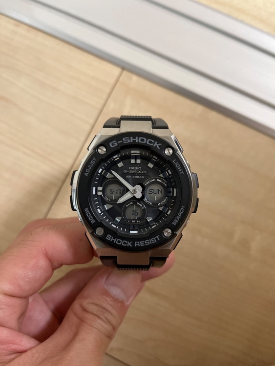 G-SHOCK その他 GST-S30（高級時計）の商品画像 - 査定依頼日：2026年5月17日 - 最高査定価格：5,500円