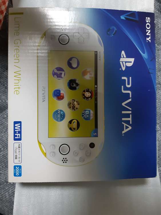 PlayStation vita（ゲーム機本体・ゲームソフト）の商品画像 - 査定依頼日：2023年2月11日 - 最高査定価格：8,000円