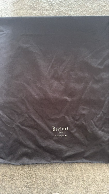 ベルルッティ（ブランドバッグ）の商品画像 - 査定依頼日：2026年3月24日 - 最高査定価格：120,000円