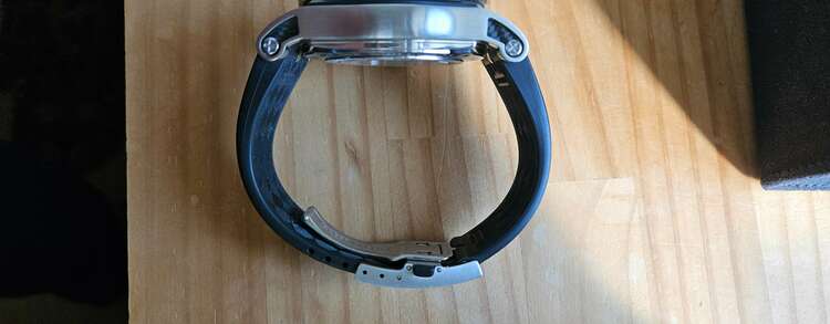 ロジェ・デュブイ イージーダイバー SED46,AUTOMVTRD14,S（高級時計）の商品画像 - 査定依頼日：2025年1月5日 - 最高査定価格：500,000円