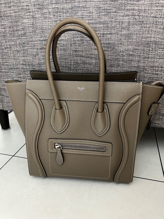 セリーヌ  （ブランドバッグ）の商品画像 - 査定依頼日：2025年7月20日 - 最高査定価格：130,000円