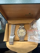 ロレックス デイトジャスト 16264 W（高級時計）の商品画像 - 査定依頼日：2025年9月7日 - 最高査定価格：900,000円