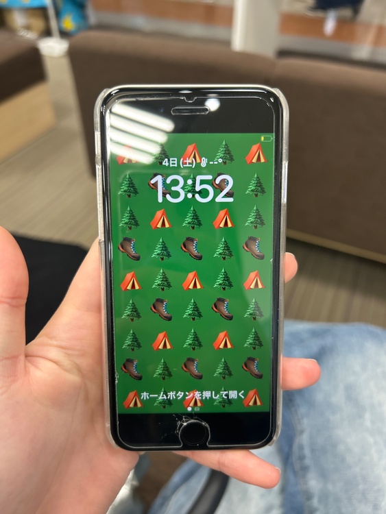 iPhone SE (第 3 世代) 64GB Softbank（スマホ）の商品画像 - 査定依頼日：2026年4月4日 - 最高査定価格：15,000円