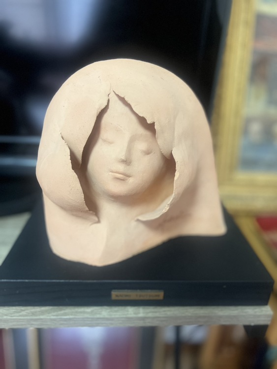 Naomi Tsutsumi（美術品・骨董品）の商品画像 - 査定依頼日：2026年8月10日 - 最高査定価格：3,000円