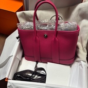 ネオガーデン（ブランドバッグ）の商品画像 - 査定依頼日：2026年1月10日 - 最高査定価格：660,000円