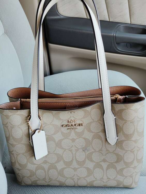 その他 コーチ （ブランドバッグ）の商品画像 - 査定依頼日：2025年2月28日 - 最高査定価格：5,000円