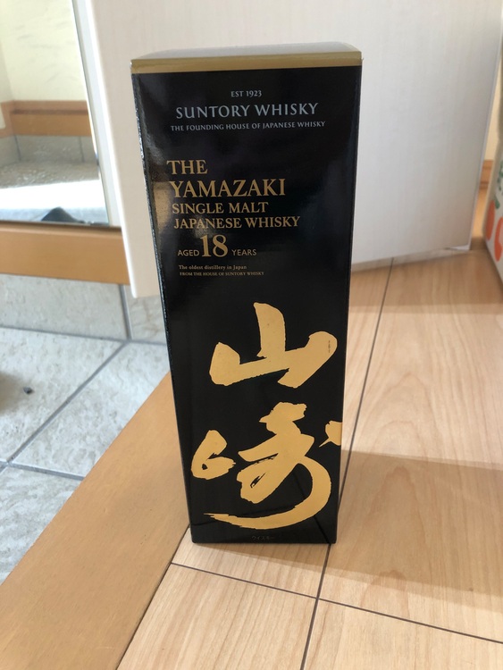 ウイスキー サントリー山崎 （お酒）の商品画像 - 査定依頼日：2025年10月29日 - 最高査定価格：84,000円
