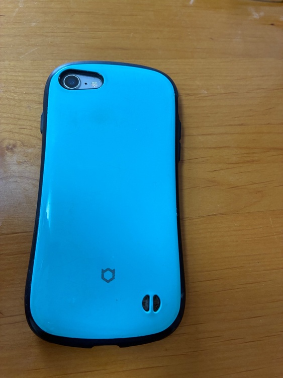 iPhone iPhone8 64GB Softbank（スマホ）の商品画像 - 査定依頼日：2026年9月22日 - 最高査定価格：2,000円