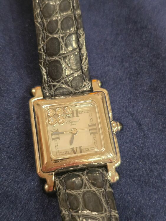 ショパール ハッピースポーツ 278892-3013（高級時計）の商品画像 - 査定依頼日：2025年11月9日 - 最高査定価格：500,000円