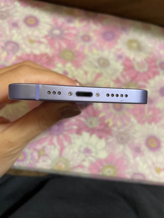 iPhone 12 64GB au（スマホ）の商品画像 - 査定依頼日：2025年12月28日 - 最高査定価格：20,000円