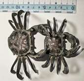 銅製レトロカニオブジェ　2個（フィギュア・プラモデル）の商品画像 - 査定依頼日：2025年2月9日 - 最高査定価格：1,000円