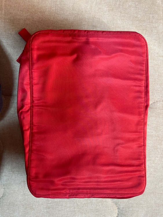 トラベルポーチ（ブランドバッグ）の商品画像 - 査定依頼日：2026年1月18日 - 最高査定価格：10,000円