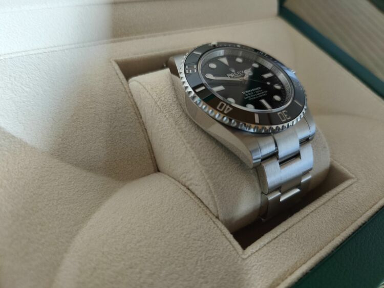ロレックス サブマリーナー 12406（高級時計）の商品画像 - 査定依頼日：2025年10月12日 - 最高査定価格：1,780,000円