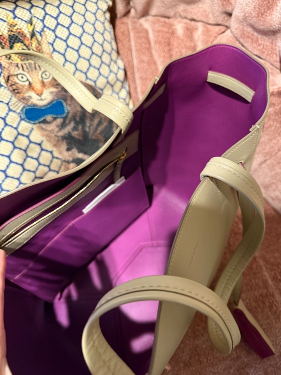 カバ（ブランドバッグ）の商品画像 - 査定依頼日：2025年12月17日 - 最高査定価格：80,000円