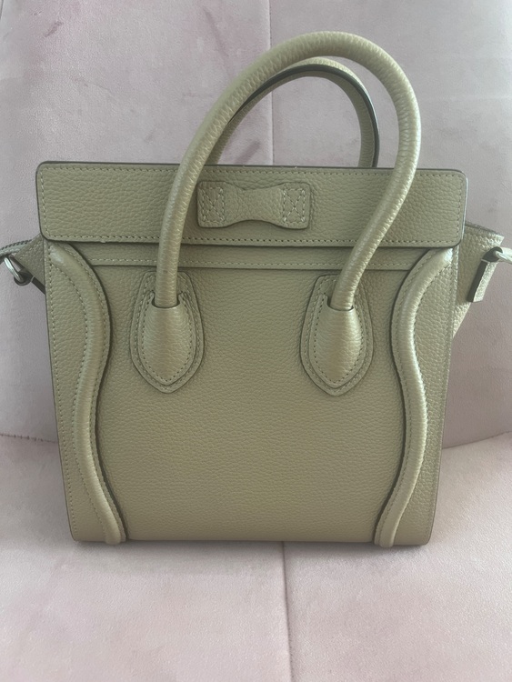 セリーヌナノ（ブランドバッグ）の商品画像 - 査定依頼日：2025年9月17日 - 最高査定価格：130,000円