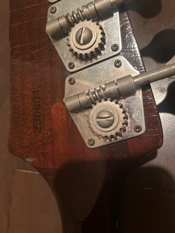 サンダーバードⅣ（ピアノ・楽器・PA機材）の商品画像 - 査定依頼日：2026年3月29日 - 最高査定価格：360,000円