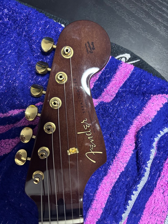 FSR TRAD 60s STRAT RW WAL IS_24（ピアノ・楽器・PA機材）の商品画像 - 査定依頼日：2026年4月28日 - 最高査定価格：65,000円