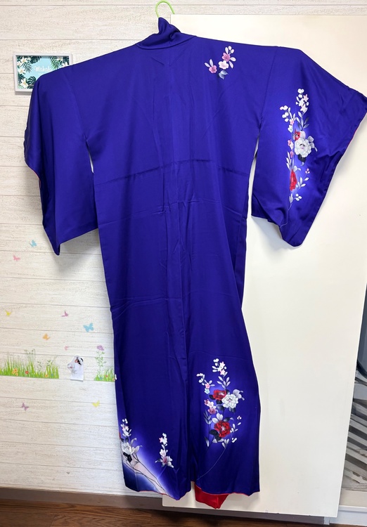 実際もっと紫がかってます（着物）の商品画像 - 査定依頼日：2026年4月1日 - 最高査定価格：2,000円