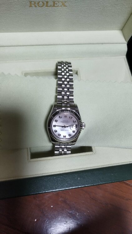 ロレックス デイトナ 179174G（高級時計）の商品画像 - 査定依頼日：2026年2月20日 - 最高査定価格：1,200,000円