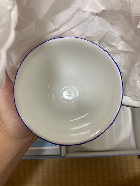 WEDGWOODティーカップ（古着・ファッション）の商品画像 - 査定依頼日：2026年7月11日 - 最高査定価格：1,000円