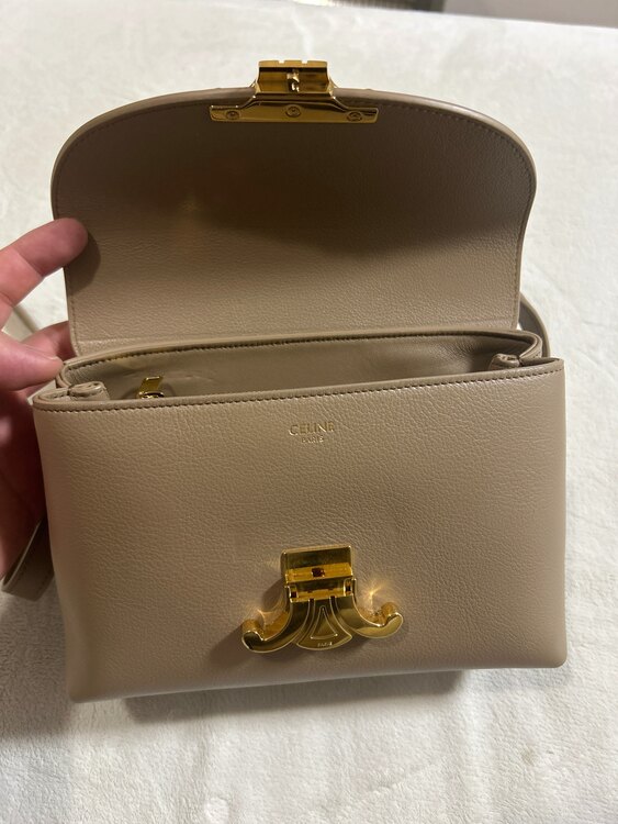 セリーヌ  （ブランドバッグ）の商品画像 - 査定依頼日：2025年4月23日 - 最高査定価格：180,000円