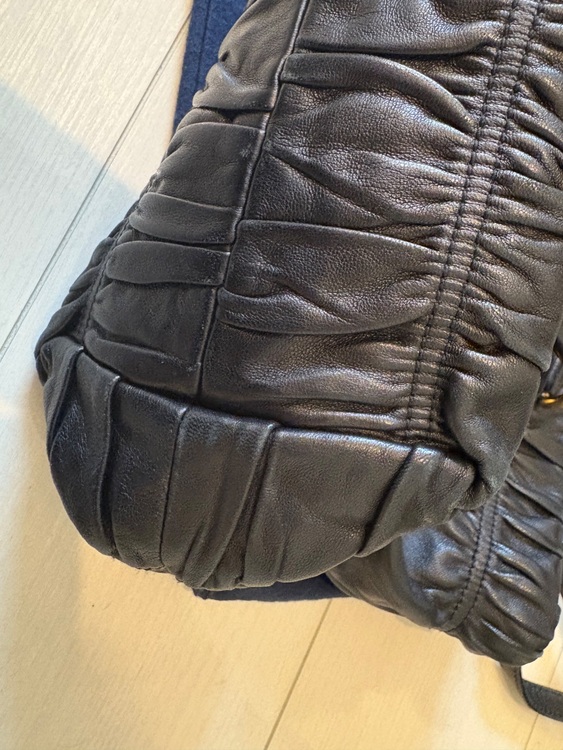 レザーバッグBN1496（ブランドバッグ）の商品画像 - 査定依頼日：2025年8月29日 - 最高査定価格：50,000円