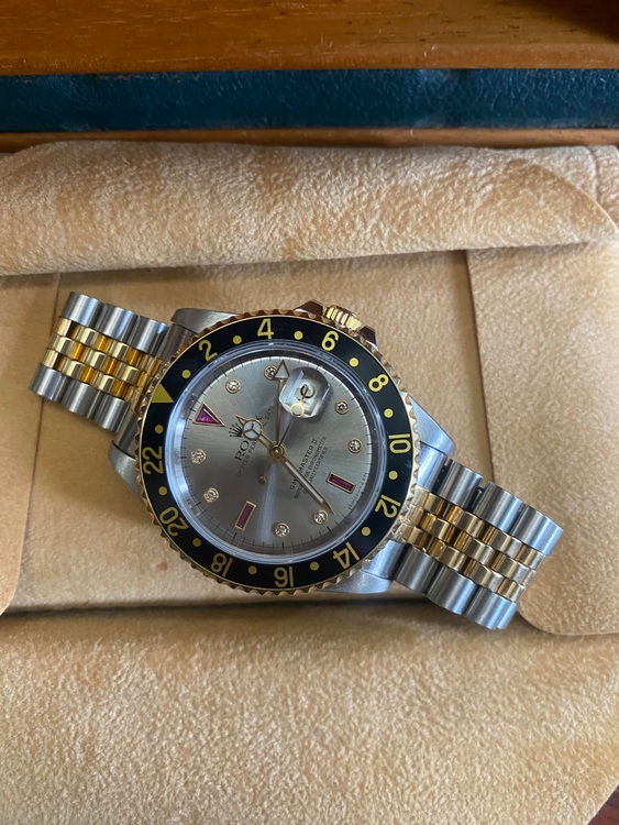 GMTマスターⅡ（高級時計）の商品画像 - 査定依頼日：2025年8月12日 - 最高査定価格：2,200,000円