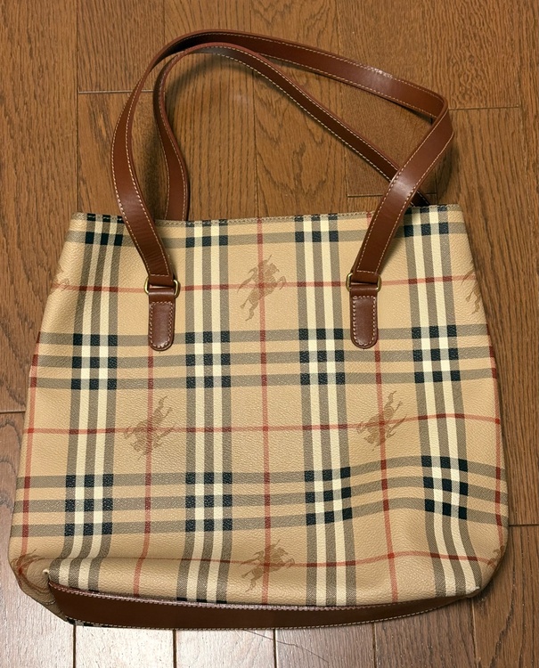 その他 バーバリー（ブランドバッグ）の商品画像 - 査定依頼日：2026年6月23日 - 最高査定価格：30,000円