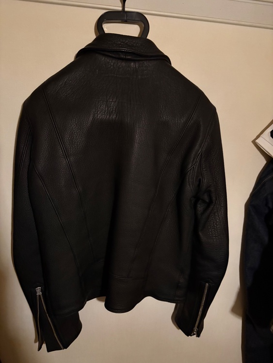 ファインクリークリンドバーグディア38黒（古着・ファッション）の商品画像 - 査定依頼日：2026年3月7日 - 最高査定価格：80,000円