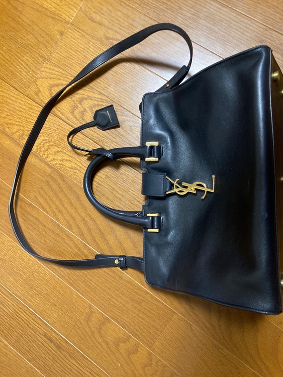 イブサンローラン  （ブランドバッグ）の商品画像 - 査定依頼日：2025年7月9日 - 最高査定価格：125,000円