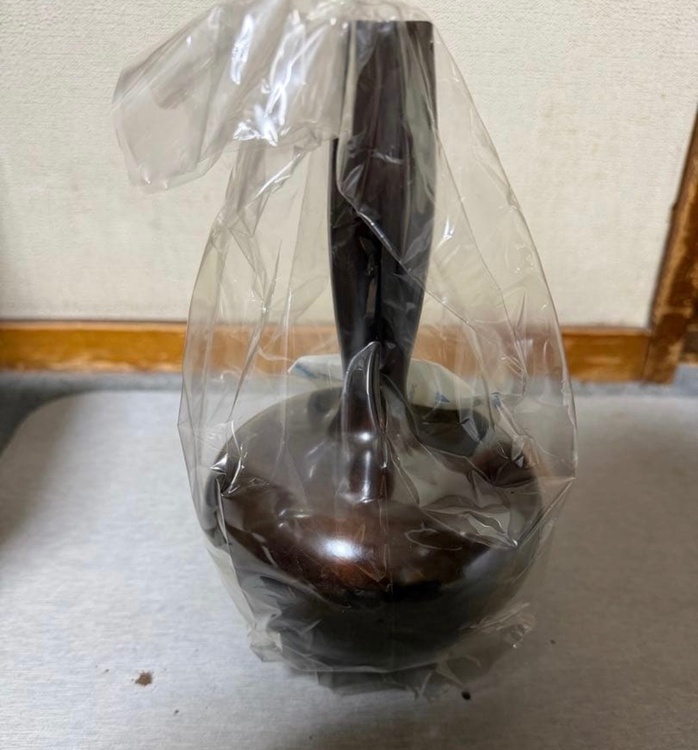 花瓶（美術品・骨董品）の商品画像 - 査定依頼日：2026年6月11日 - 最高査定価格：3,000円