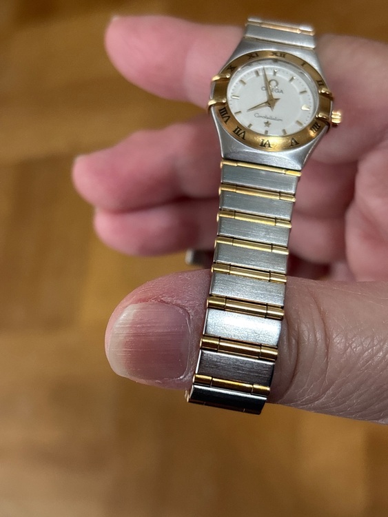 オメガ コンステーション 5866178（高級時計）の商品画像 - 査定依頼日：2025年11月5日 - 最高査定価格：155,000円