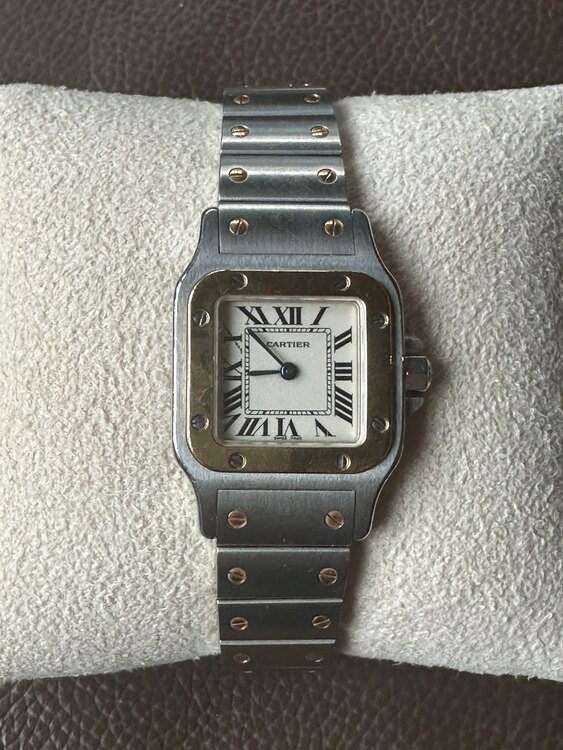 カルティエ タンク （高級時計）の商品画像 - 査定依頼日：2025年3月11日 - 最高査定価格：520,000円