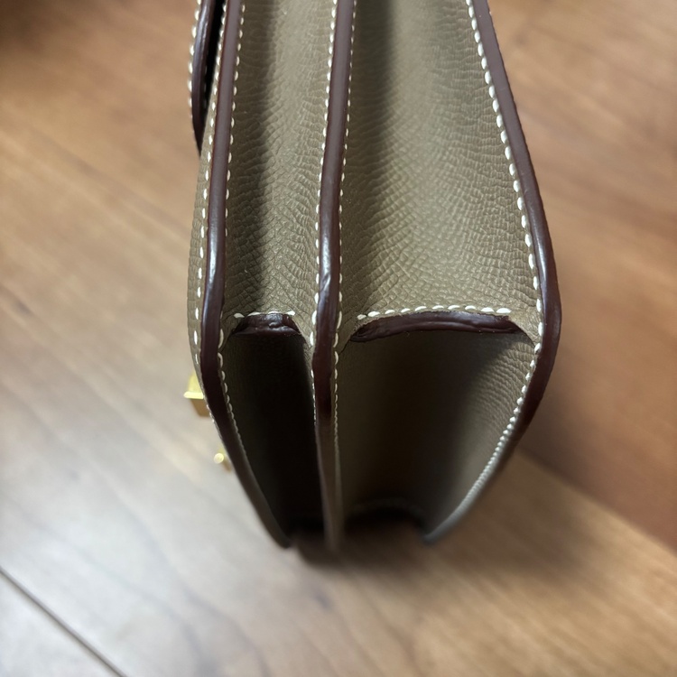 コンスタンスミニ（ブランドバッグ）の商品画像 - 査定依頼日：2026年1月4日 - 最高査定価格：1,500,000円