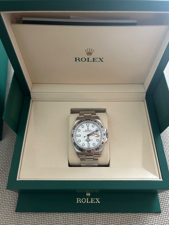 エクスプローラー2   白文字盤（高級時計）の商品画像 - 査定依頼日：2025年11月19日 - 最高査定価格：1,850,000円