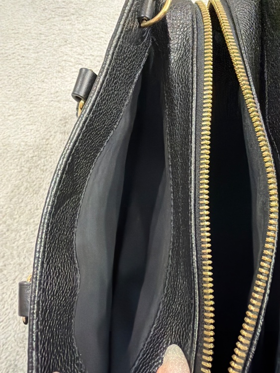 オンザゴーEW（ブランドバッグ）の商品画像 - 査定依頼日：2026年2月1日 - 最高査定価格：360,000円