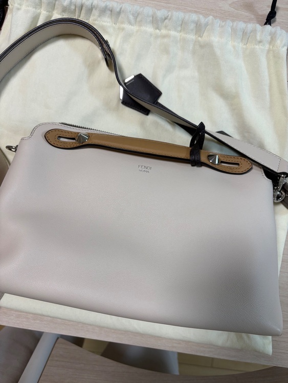 バイザウェイ（ブランドバッグ）の商品画像 - 査定依頼日：2025年6月6日 - 最高査定価格：78,000円