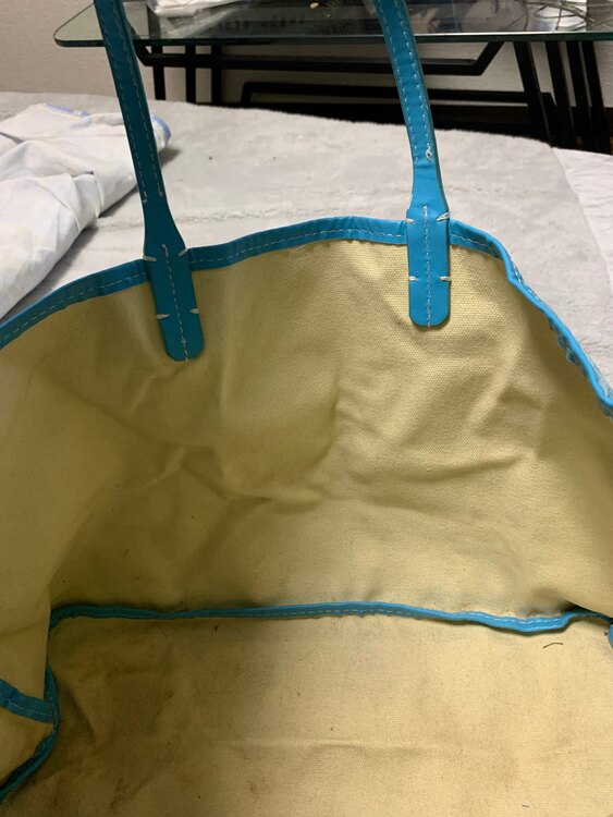 バック（ブランドバッグ）の商品画像 - 査定依頼日：2025年3月16日 - 最高査定価格：220,000円