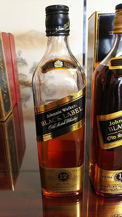 ブラックレーベル（お酒）の商品画像 - 査定依頼日：2020年5月5日 - 最高査定価格：1,000円