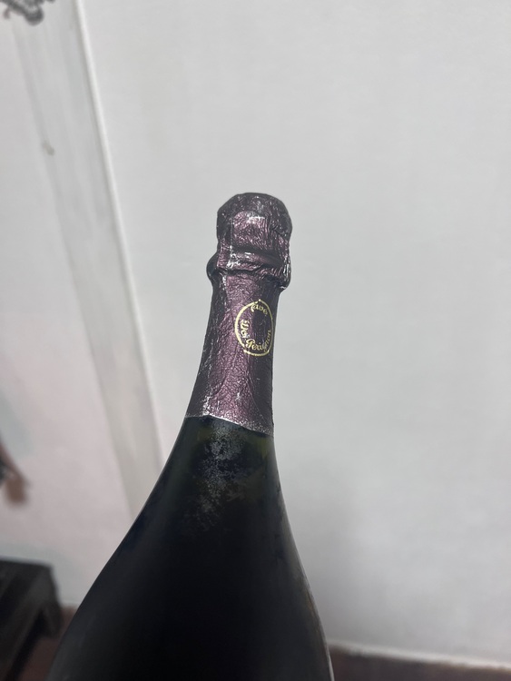 シャンパン ドン・ペリニヨン （お酒）の商品画像 - 査定依頼日：2025年11月20日 - 最高査定価格：27,000円