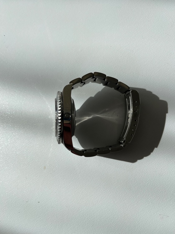 ロレックス シードゥエラー 1660（高級時計）の商品画像 - 査定依頼日：2026年1月27日 - 最高査定価格：1,300,000円