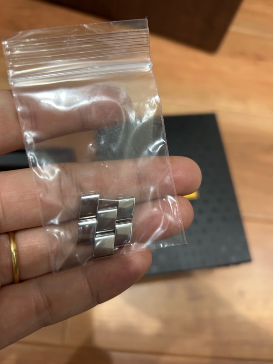 ブライトリング スーパーオーシャン c1739112/（高級時計）の商品画像 - 査定依頼日：2025年9月28日 - 最高査定価格：430,000円